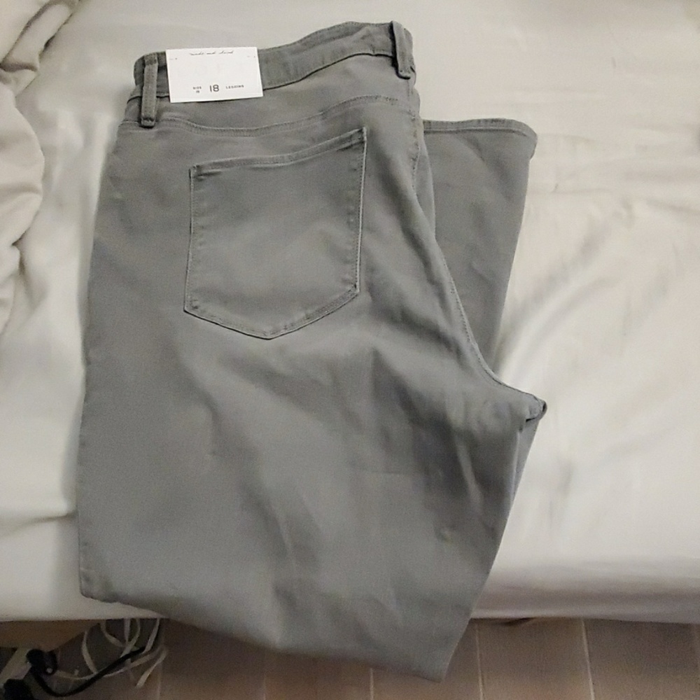 Loft plus Jeggings
